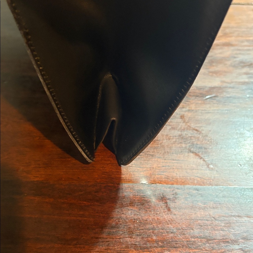 DIOR Vintage Black Leather Flap Crossbody Bag - Picture 9 of 17